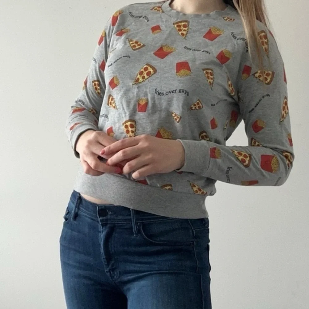 H&M Pizza print pullover fast food fun top grey fries over guys breakup cotton S - Picture 2 of 6